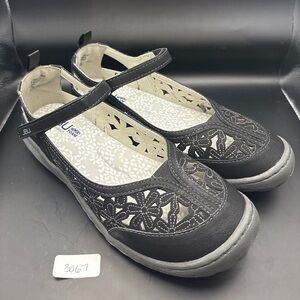 **CLOSET CLOSEOUT** JBU Black Floral Cutout Mary Jane Summer Sandals-SZ 10 Wide